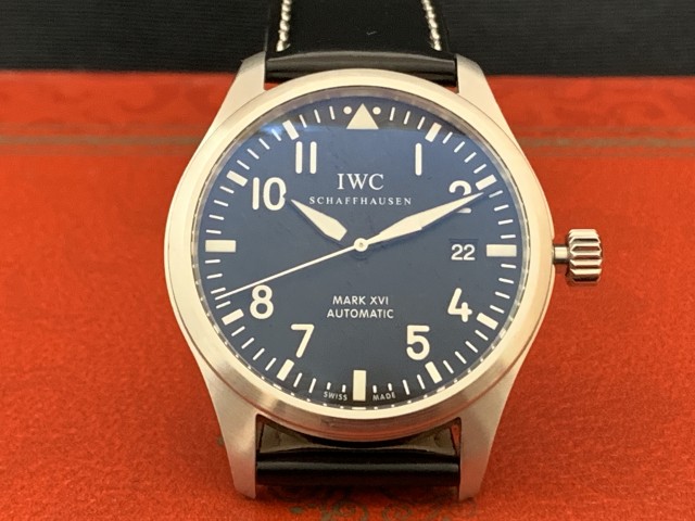 IWC パイロットウォッチ マーク１６ 自動巻き腕時計